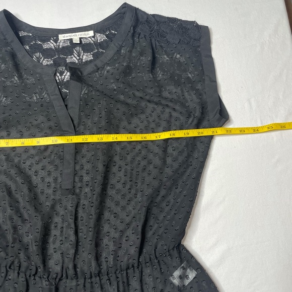 Daniel Rainn Womans Sheer Black Lace Polyester Short Sleeve Blouse - Picture 4 of 7